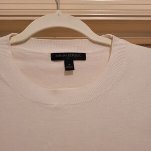 Banana Republic Women's Cream Sweater